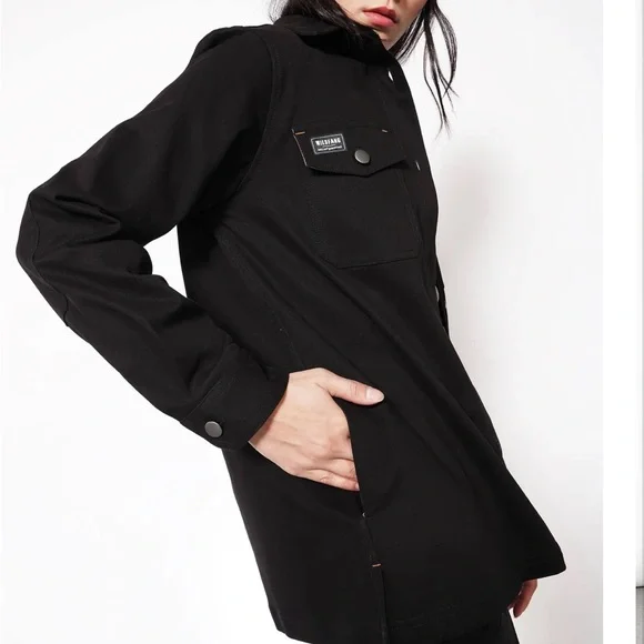 The Essential Shackleton by Wildfang - Picture 11 of 12